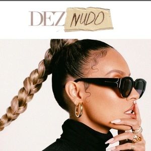 Dezi Sunglasses - Charge It in Black